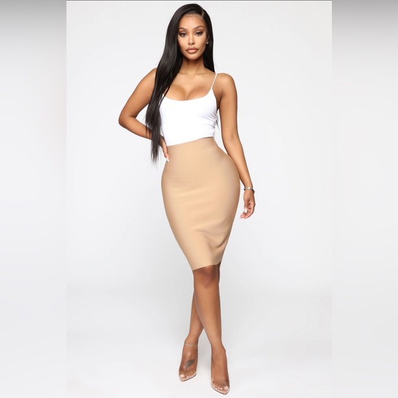 NWT Fashion Nova Allure Bodycon Skirt - Picture 2 of 8